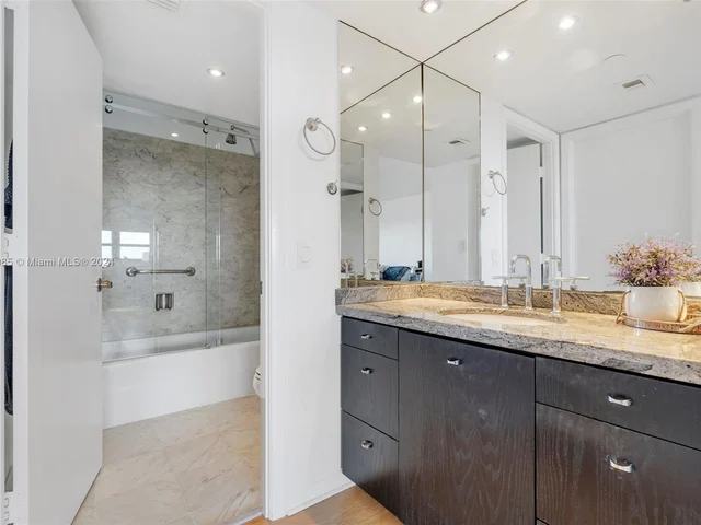 3200 Port Royale Dr N # 1101, Fort Lauderdale FL 33308