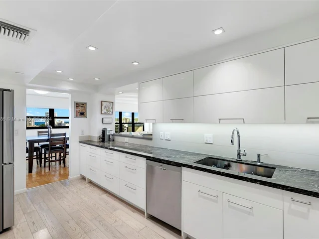 3200 Port Royale Dr N # 1101, Fort Lauderdale FL 33308