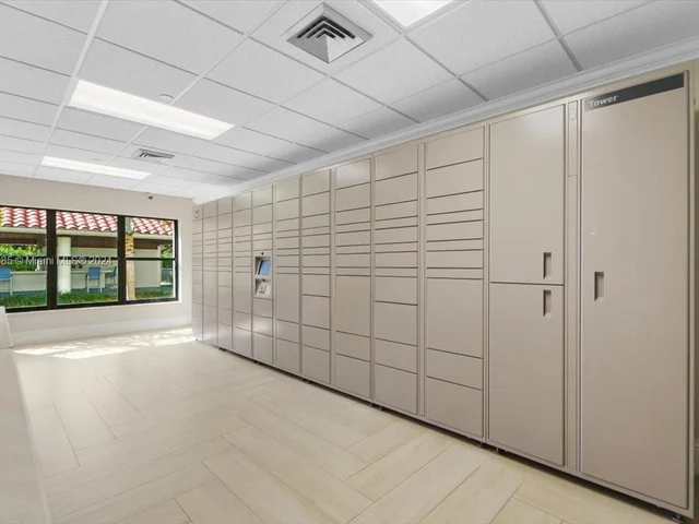 3200 Port Royale Dr N # 1101, Fort Lauderdale FL 33308