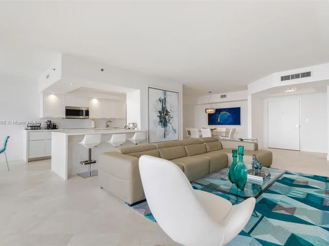 7000 Island Blvd # 2005, Aventura FL 33160