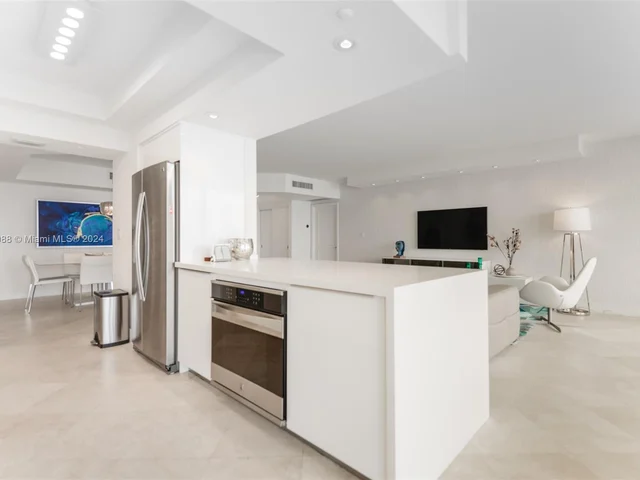 7000 Island Blvd # 2005, Aventura FL 33160