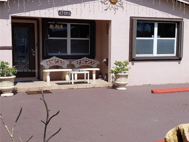 11040 SW 217th Ter, Miami FL 33170