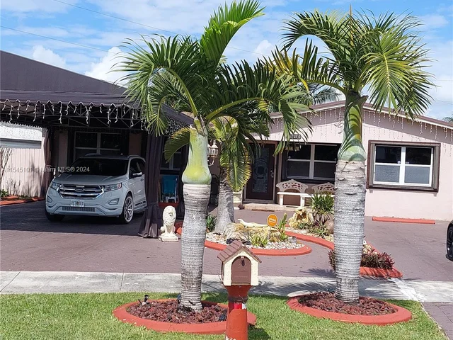 11040 SW 217th Ter, Miami FL 33170