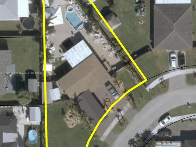 11040 SW 217th Ter, Miami FL 33170