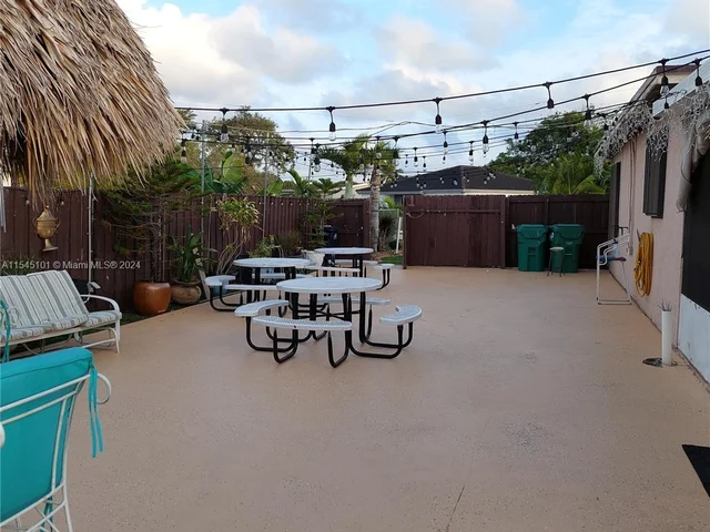 11040 SW 217th Ter, Miami FL 33170