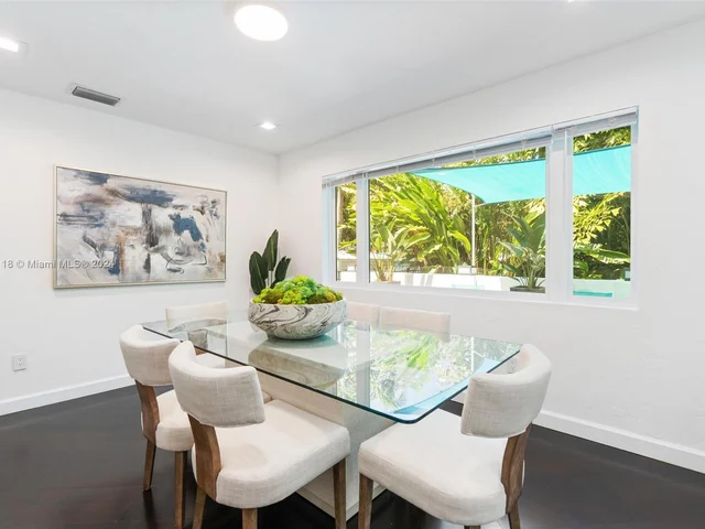 1629 Westward Dr, Miami Springs FL 33166