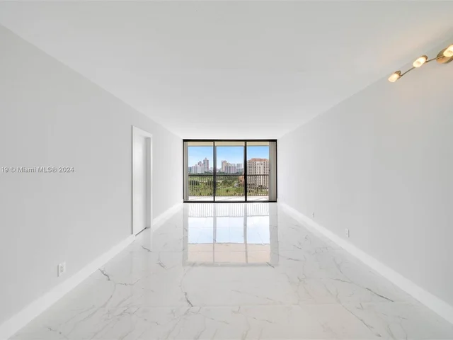 20379 W Country Club Dr # 1638, Aventura FL 33180