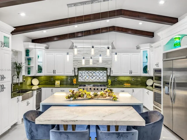 7720 SW 137th Ct, Miami FL 33183