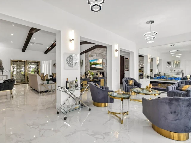 7720 SW 137th Ct, Miami FL 33183