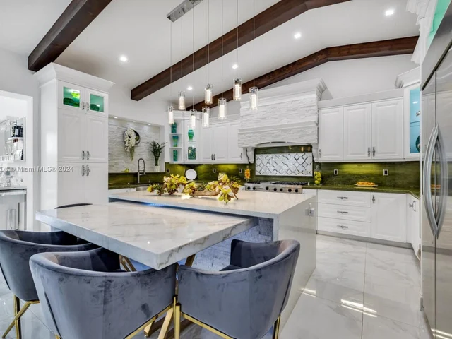 7720 SW 137th Ct, Miami FL 33183