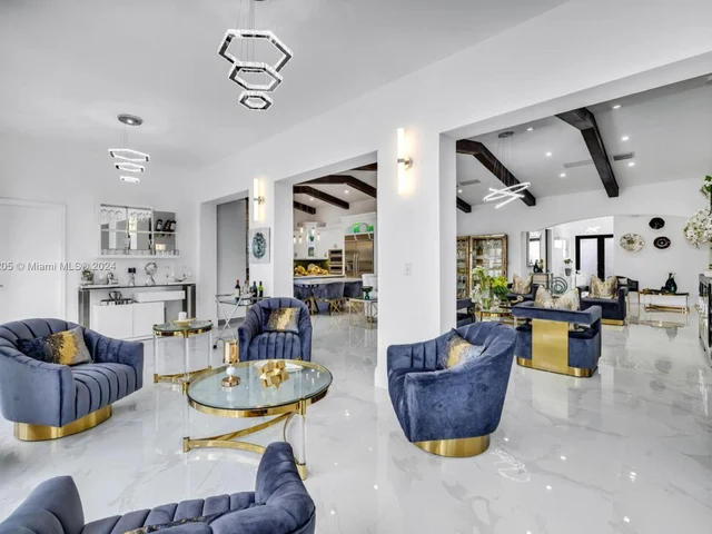 7720 SW 137th Ct, Miami FL 33183