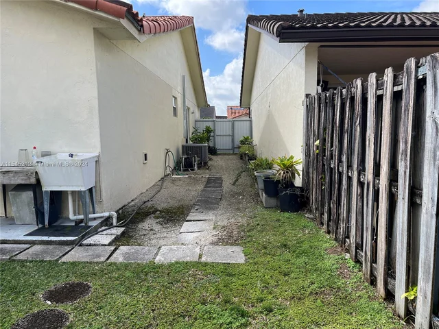 12855 SW 58th Ln, Miami FL 33183