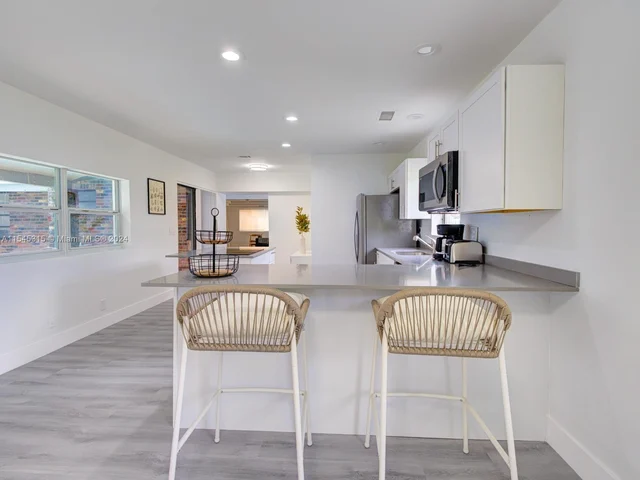 2703 Adams St, Hollywood FL 33020