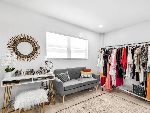 440 E 23rd St # 1209, Hialeah FL 33013