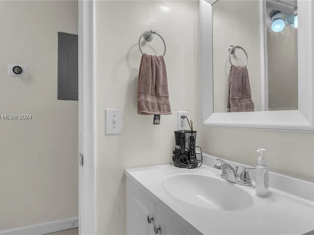 3926 S Arelia Dr S # 3926, Delray Beach FL 33445