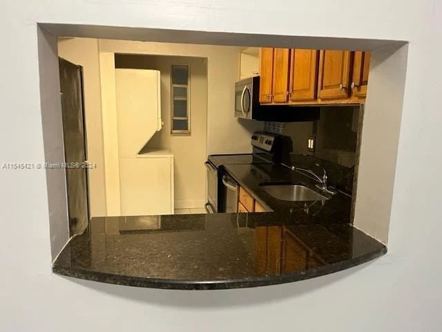 8000 Fairview Dr # 106, Tamarac FL 33321