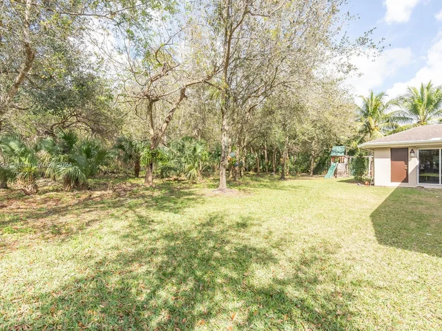 17431 SW 266th Ter, Homestead FL 33031