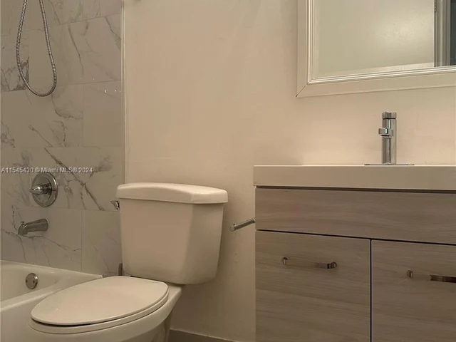 10791 NW 14th Street # 290, Plantation FL 33322