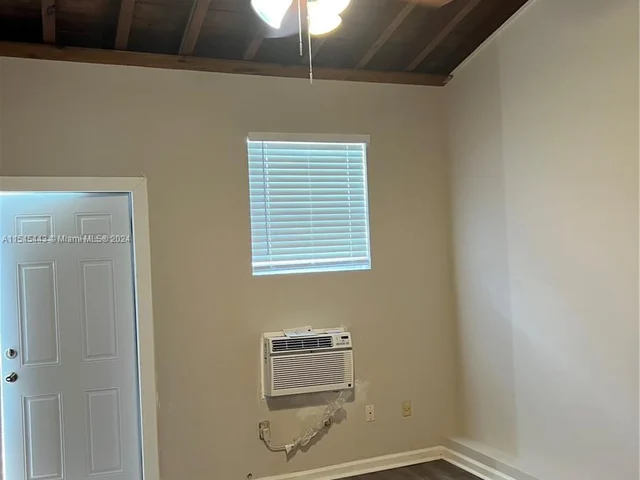 1001 S 22nd Ct, Hollywood FL 33020