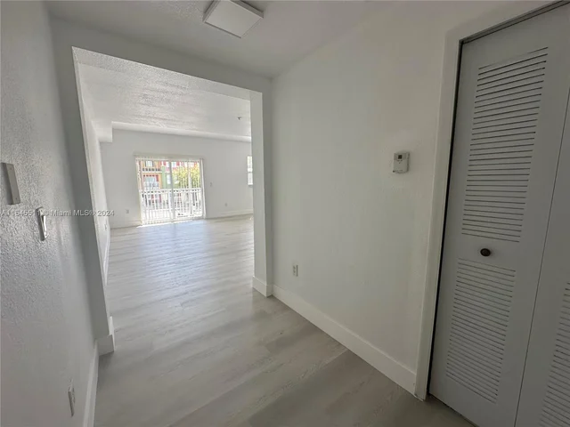 11001 NW 83rd St # 203, Doral FL 33178