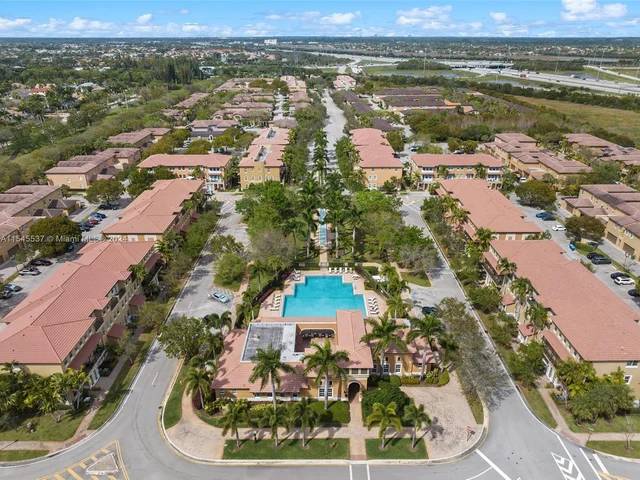 1230 SW 147th Ter, Pembroke Pines FL 33027