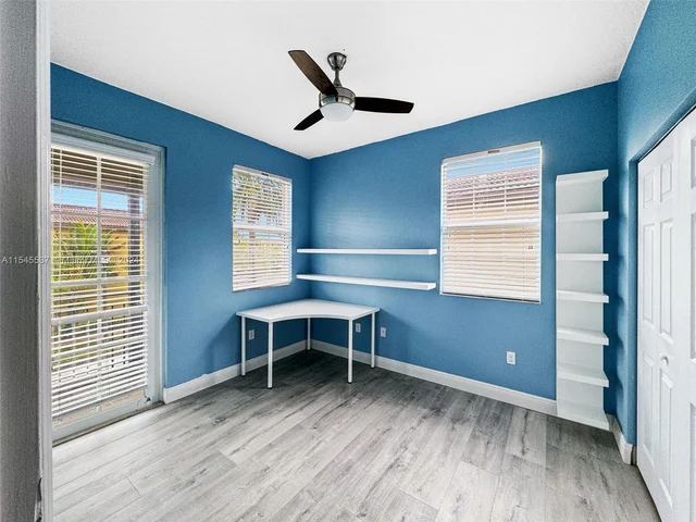 1230 SW 147th Ter, Pembroke Pines FL 33027