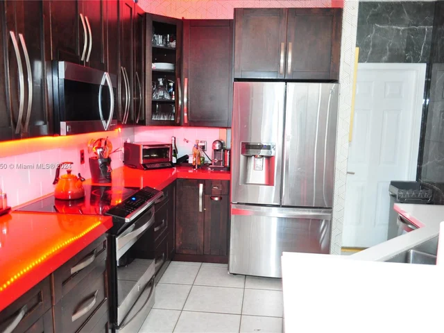 4849 NW 108th Path # 0, Doral FL 33178