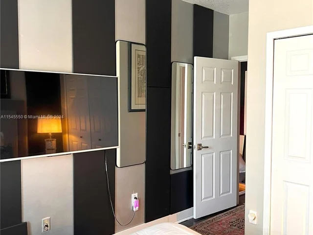 4849 NW 108th Path # 0, Doral FL 33178