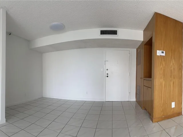 290 174th St # 1612, Sunny Isles Beach FL 33160