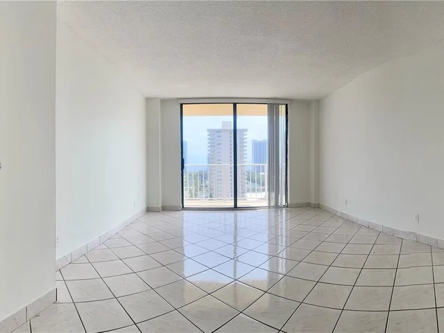 290 174th St # 1612, Sunny Isles Beach FL 33160