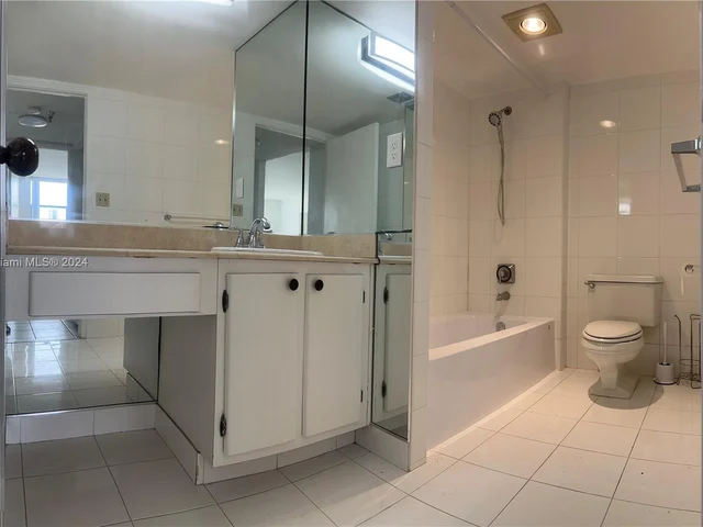 290 174th St # 1612, Sunny Isles Beach FL 33160