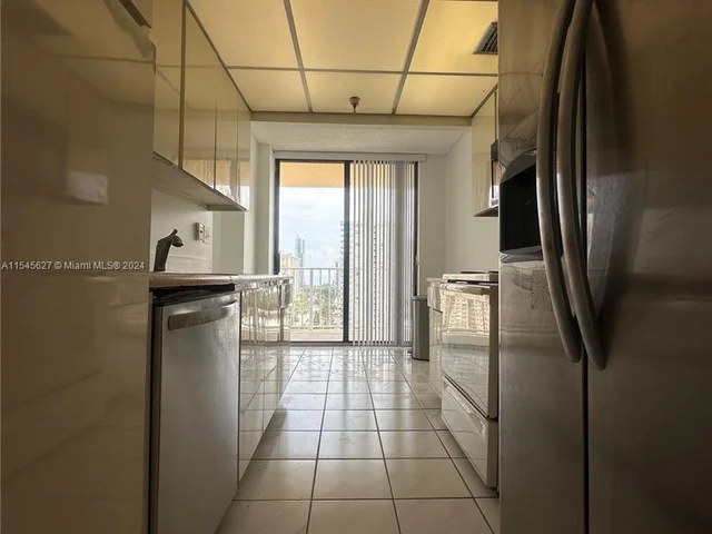 290 174th St # 1612, Sunny Isles Beach FL 33160