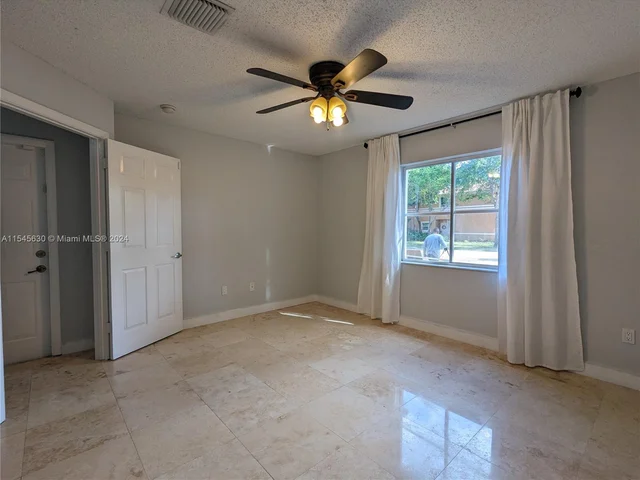 2291 NW 99th Way # 2291, Sunrise FL 33322