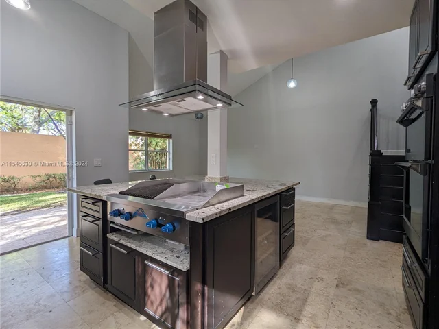 2291 NW 99th Way # 2291, Sunrise FL 33322