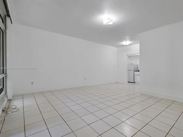 1850 Meridian Ave # 9, Miami Beach FL 33139