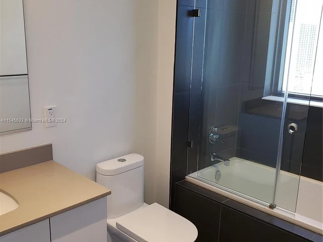 1600 NE 1st Ave # 1806, Miami FL 33132