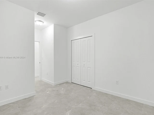 1536 NE 111 ST # 2, Miami FL 33161