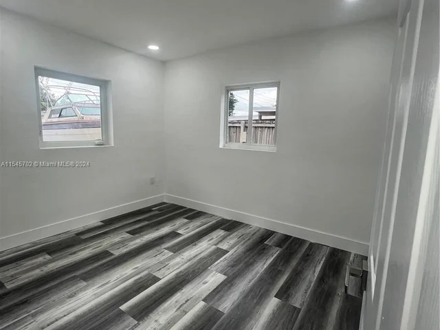 17621 NW 42nd Ave, Miami Gardens FL 33055