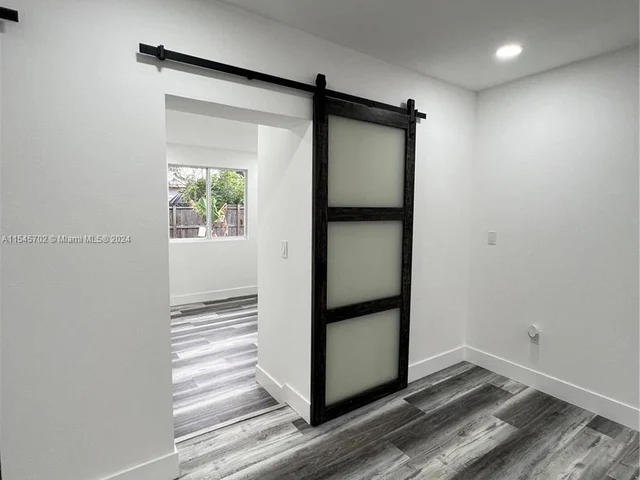 17621 NW 42nd Ave, Miami Gardens FL 33055