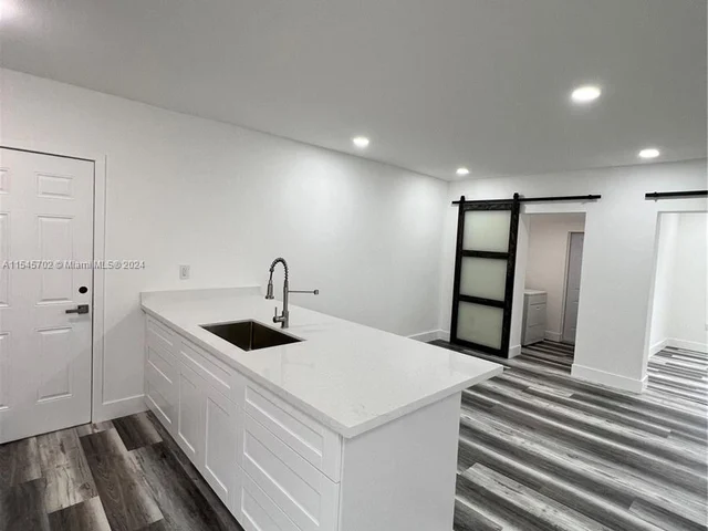 17621 NW 42nd Ave, Miami Gardens FL 33055