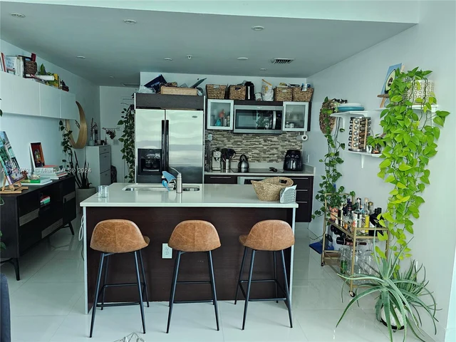 1900 N Bayshore Dr # 1803, Miami FL 33132