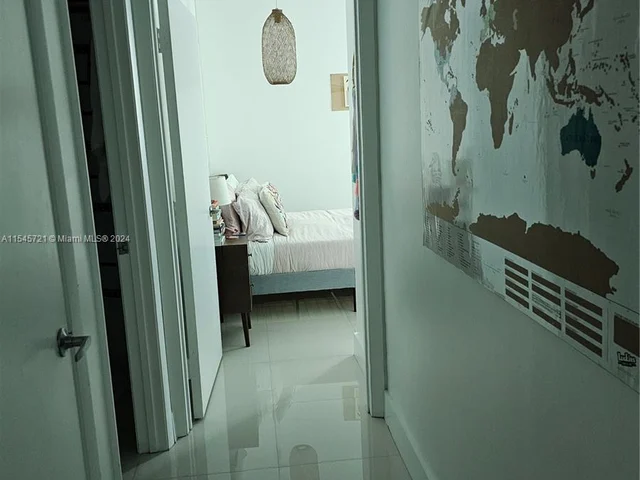 1900 N Bayshore Dr # 1803, Miami FL 33132