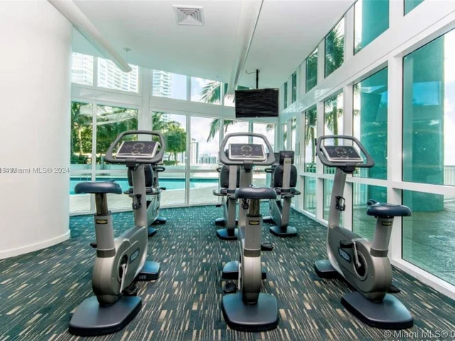 1900 N Bayshore Dr # 1803, Miami FL 33132