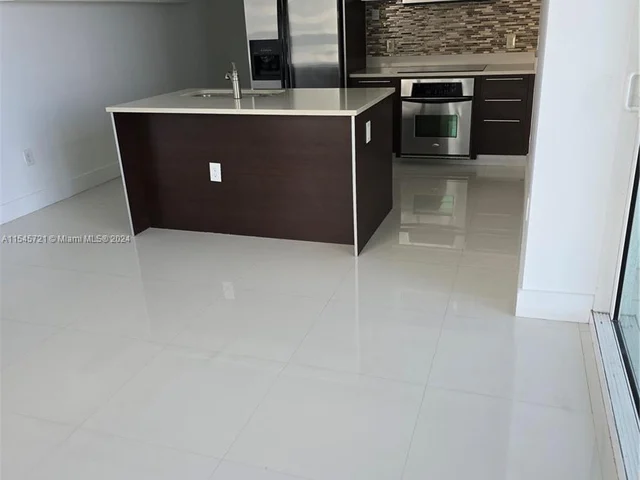 1900 N Bayshore Dr # 1803, Miami FL 33132