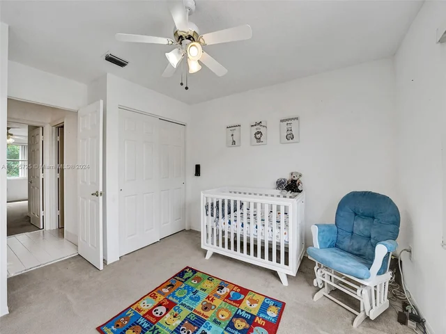 16752 NW 12th Ct, Pembroke Pines FL 33028