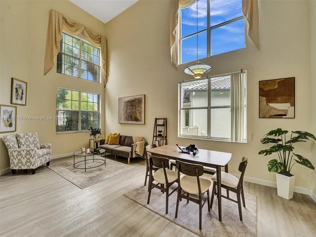 16752 NW 12th Ct, Pembroke Pines FL 33028