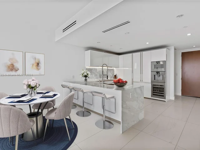 10201 Collins Ave # 1104, Bal Harbour FL 33154