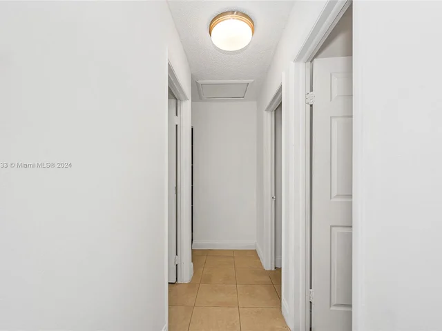 5104 SW 137th Ct, Miami FL 33175