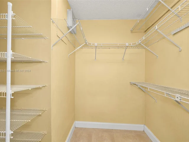 5104 SW 137th Ct, Miami FL 33175