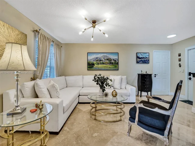 17013 NW 23rd St # 17013, Pembroke Pines FL 33028